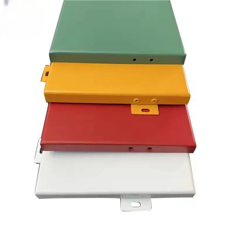 Système de murs extérieurs en aluminium/verre/acier avec finition anodisée/en poudre