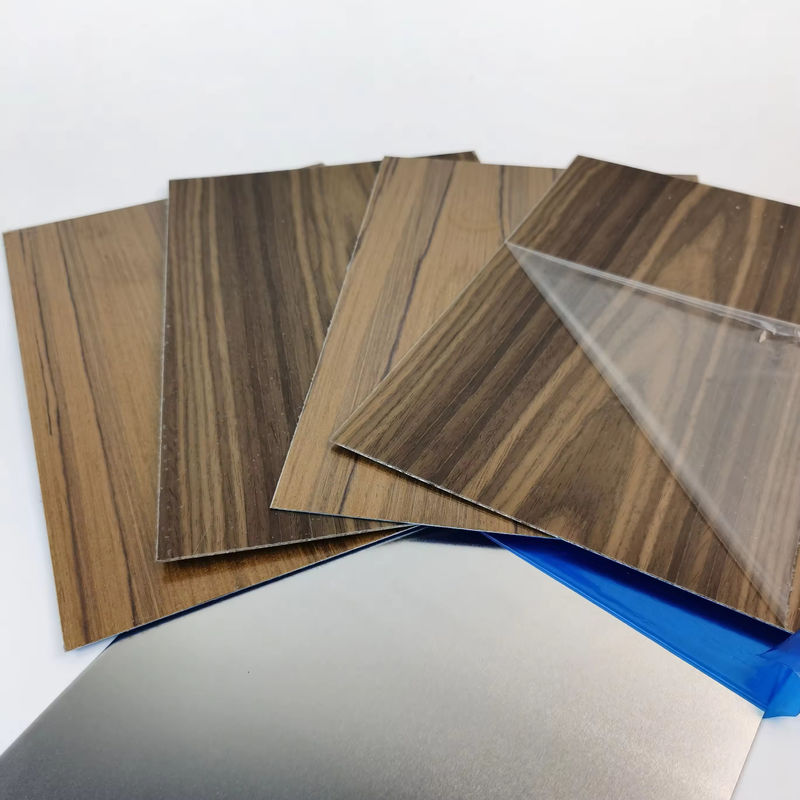 Système de vitrage de mur de rideau durable de 25 ans avec une isolation thermique U de 1,8-2,8 W/ ((m2K) et une résistance à la pression du vent